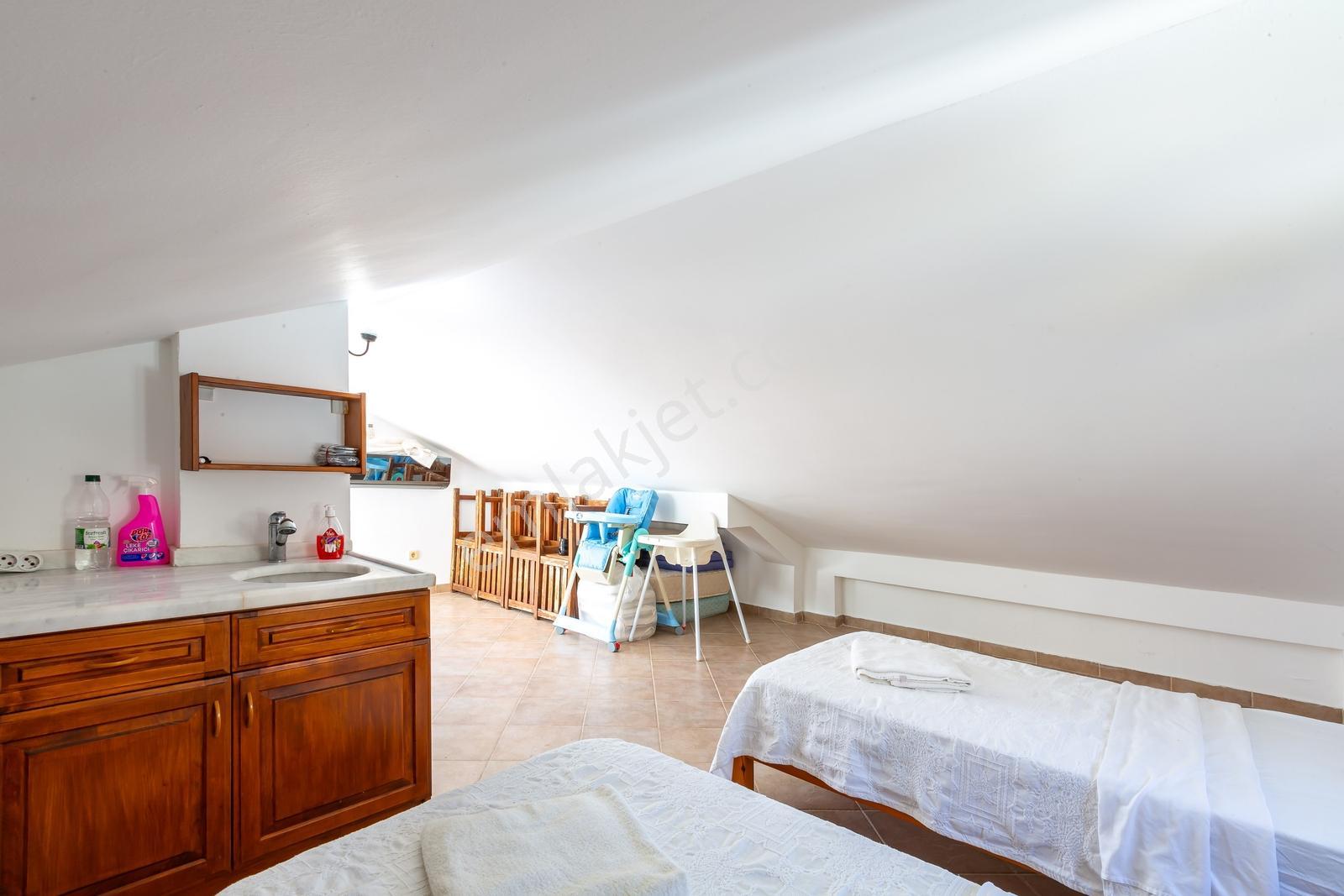 Kalkan Oldtown'da 4+1 Deniz Manzaralı Villa - Görsel 21