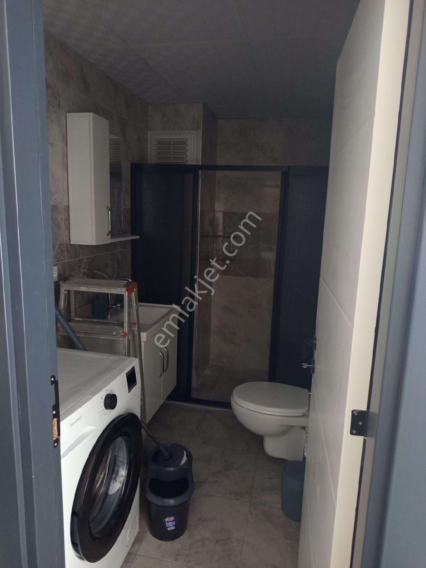 Bilim Ve Tek. Üniversitesi Civ Sıfır Bina Sıfır Eşyalı Caddeye İkinci Apartman - Görsel 7