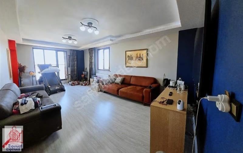Gebze Yeni Adliyeye Yürüme Mesafesinde Full Eşyalı 3+1 Kiralık