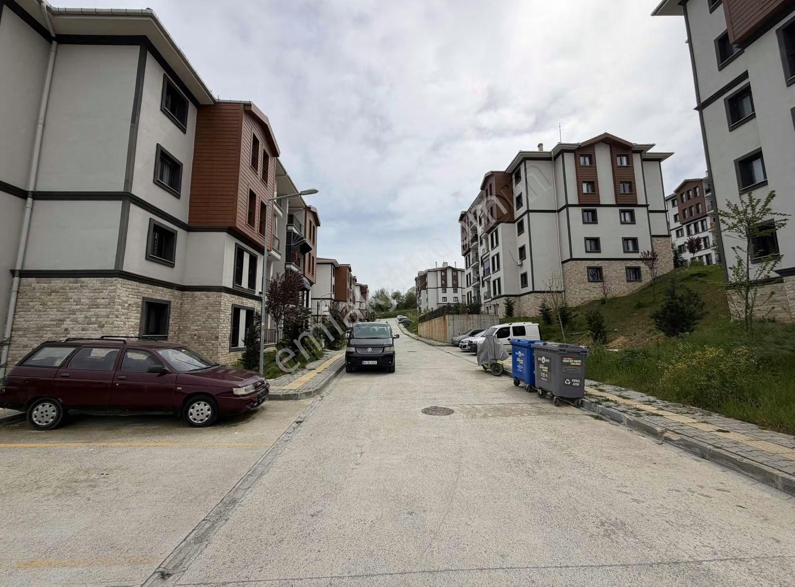Alandüzü Basın Sitesi Ara Kat Satılık 2+1 Önü Açık Daire - Görsel 8