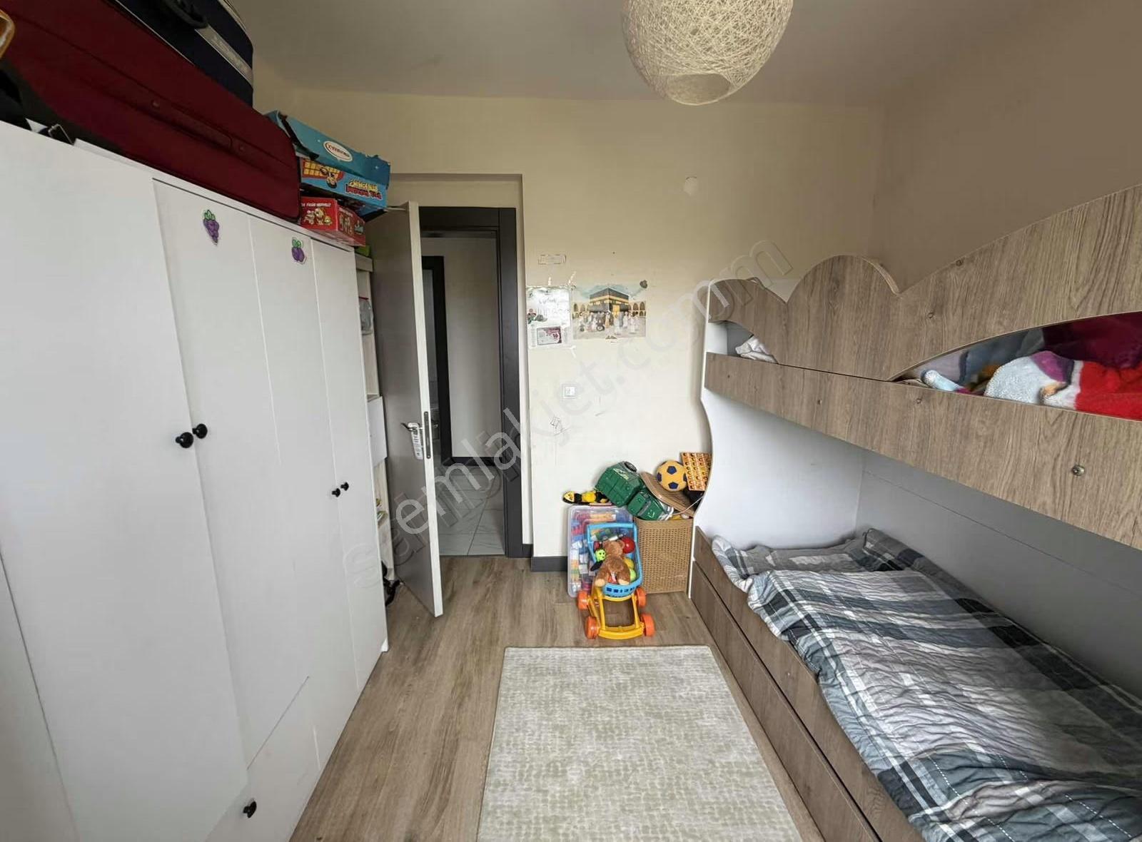 Alandüzü Basın Sitesi Ara Kat Satılık 2+1 Önü Açık Daire - Görsel 3