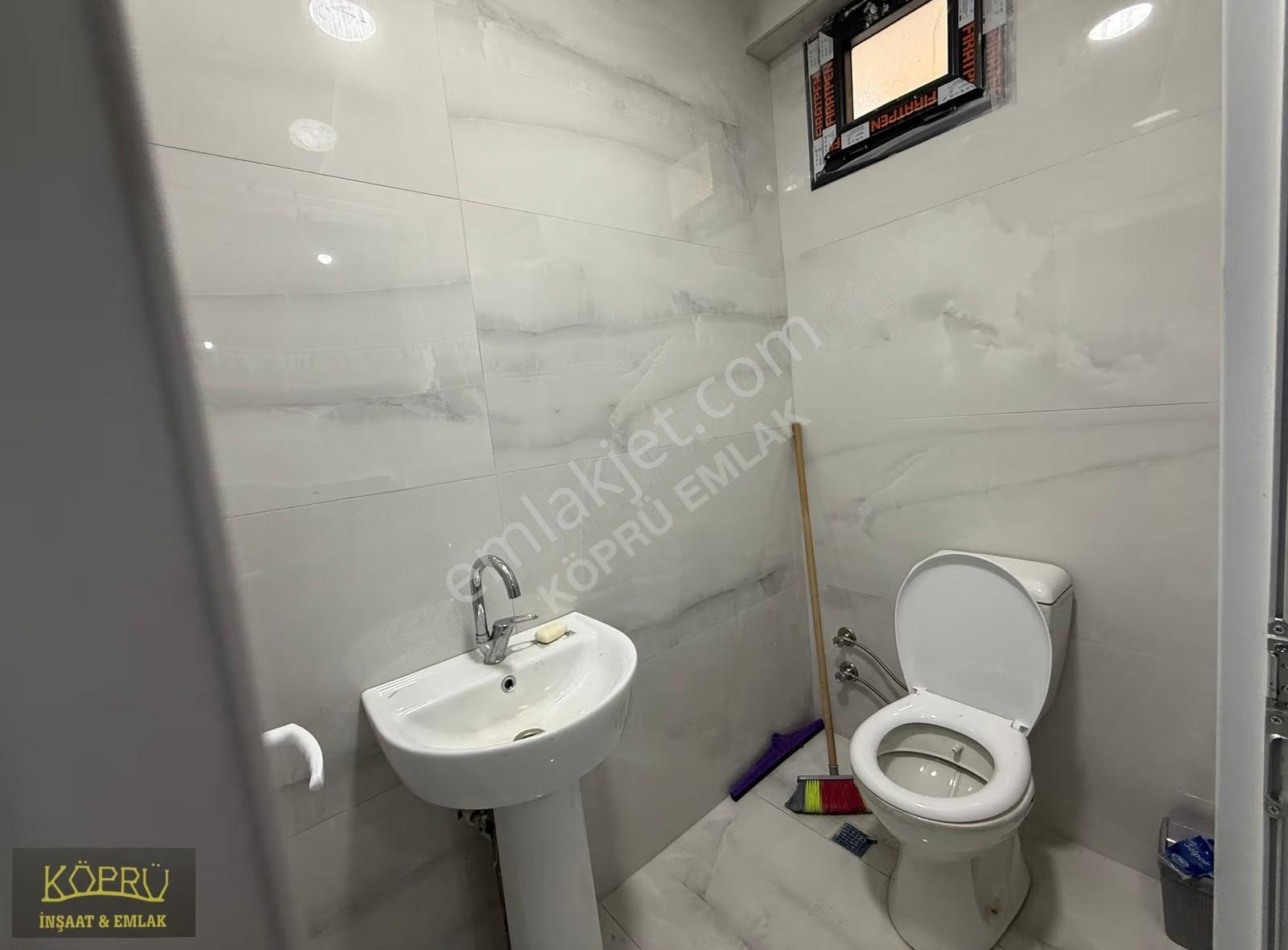 Köprü Emlaktan Uğurmumcu Mah.'de 150 M2 İki Katlı Kiralık Dükkan - Görsel 28