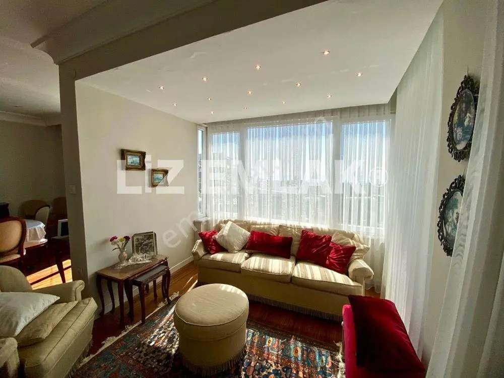 Kadıköy Göztepe Sahilde Deniz Manzaralı 225m2. 4+1 Kiralık Daire - Görsel 5