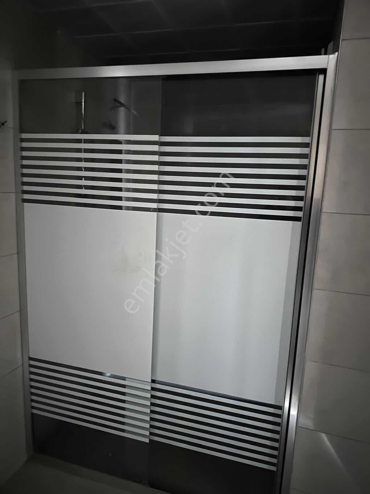 Çarşı Merkezde Kiralık 2+0 Daire - Görsel 4