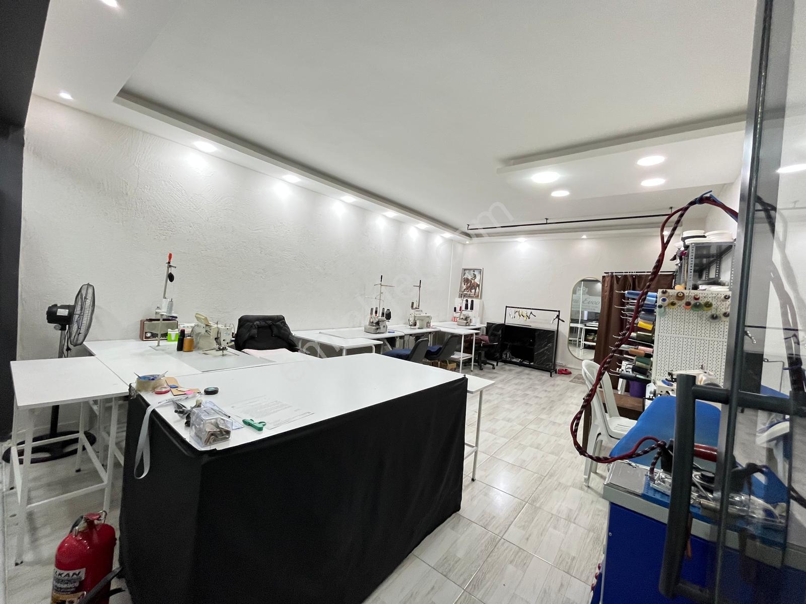 Loft Tan Sefaköy Limanoğlu İş Merkezinde Kiralık Ofis İşyeri - Görsel 9