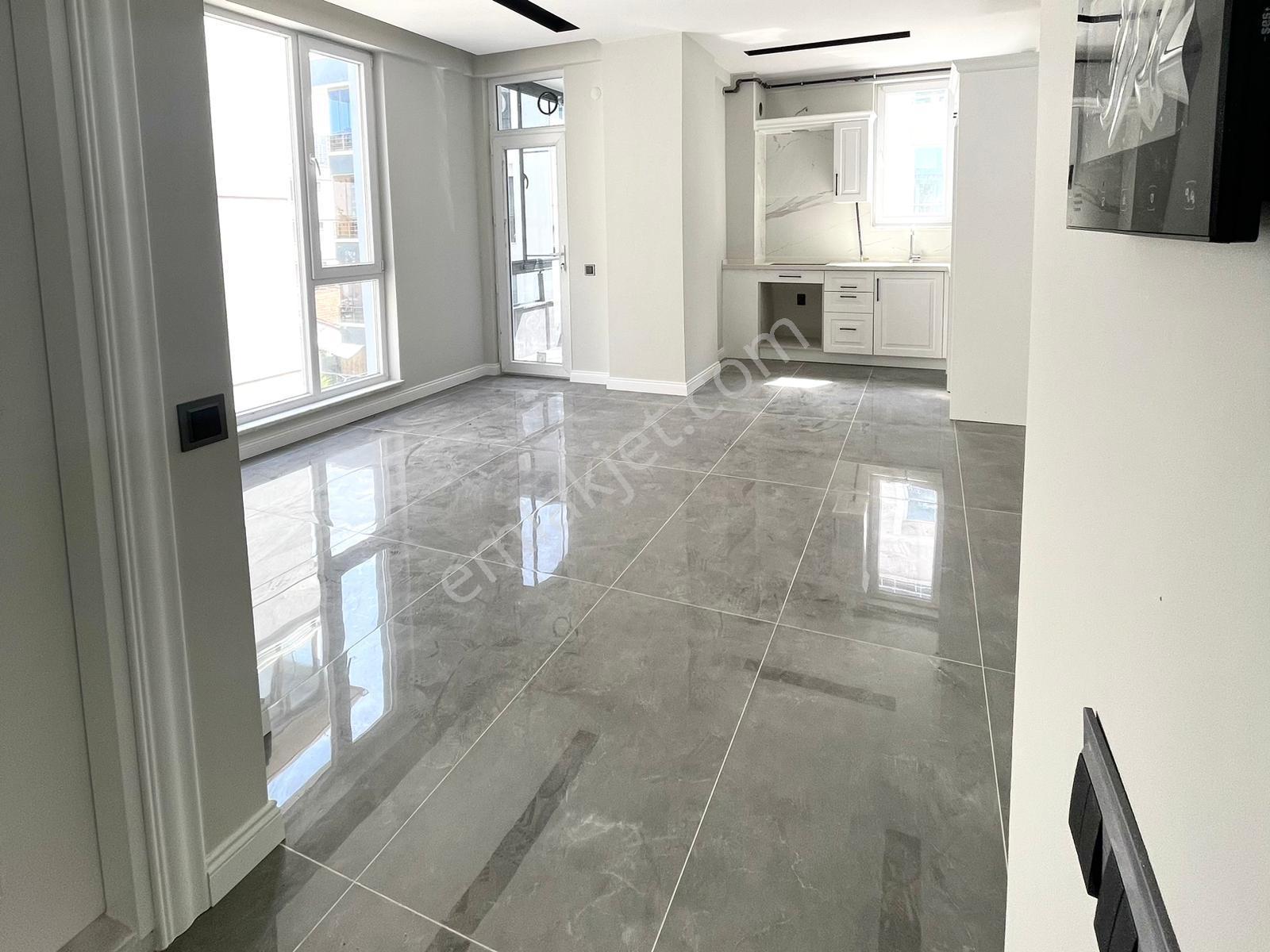 Remax Burak'tan Satılık 1+1 Atakum'da Fırsat Daire - Görsel 8