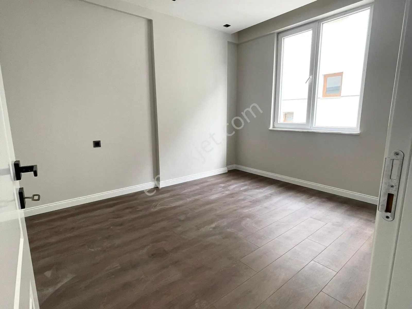 Remax Burak'tan Satılık 1+1 Atakum'da Fırsat Daire - Görsel 4