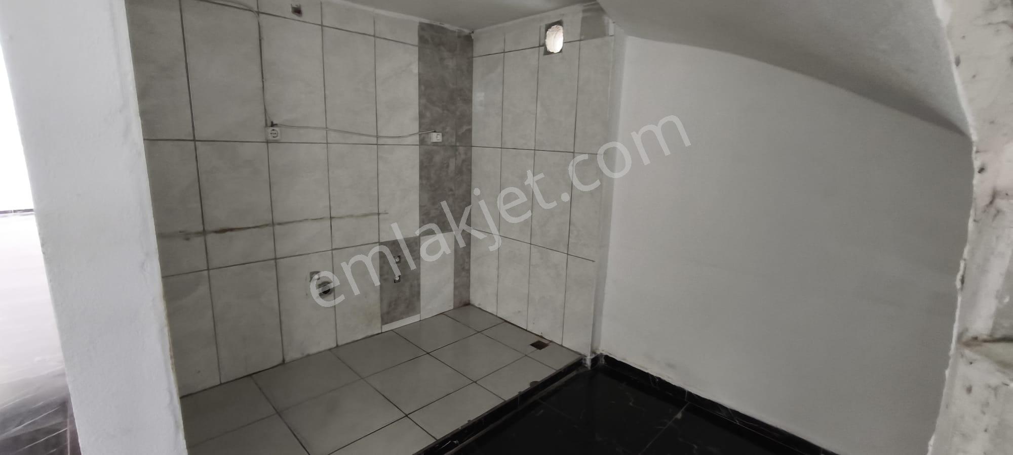 Arnavutköy Maraşal Fevzi Çakmak Cadde Sinde Dükkan Mağazaya Uygun 180 M2 Giriş Dükkan - Görsel 11