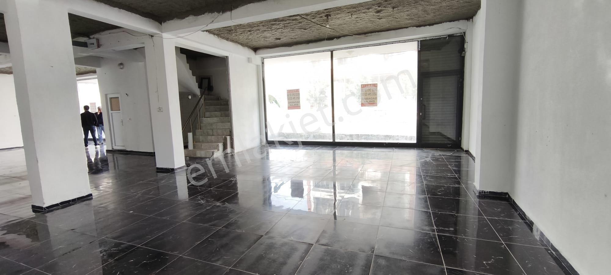 Arnavutköy Maraşal Fevzi Çakmak Cadde Sinde Dükkan Mağazaya Uygun 180 M2 Giriş Dükkan - Görsel 12