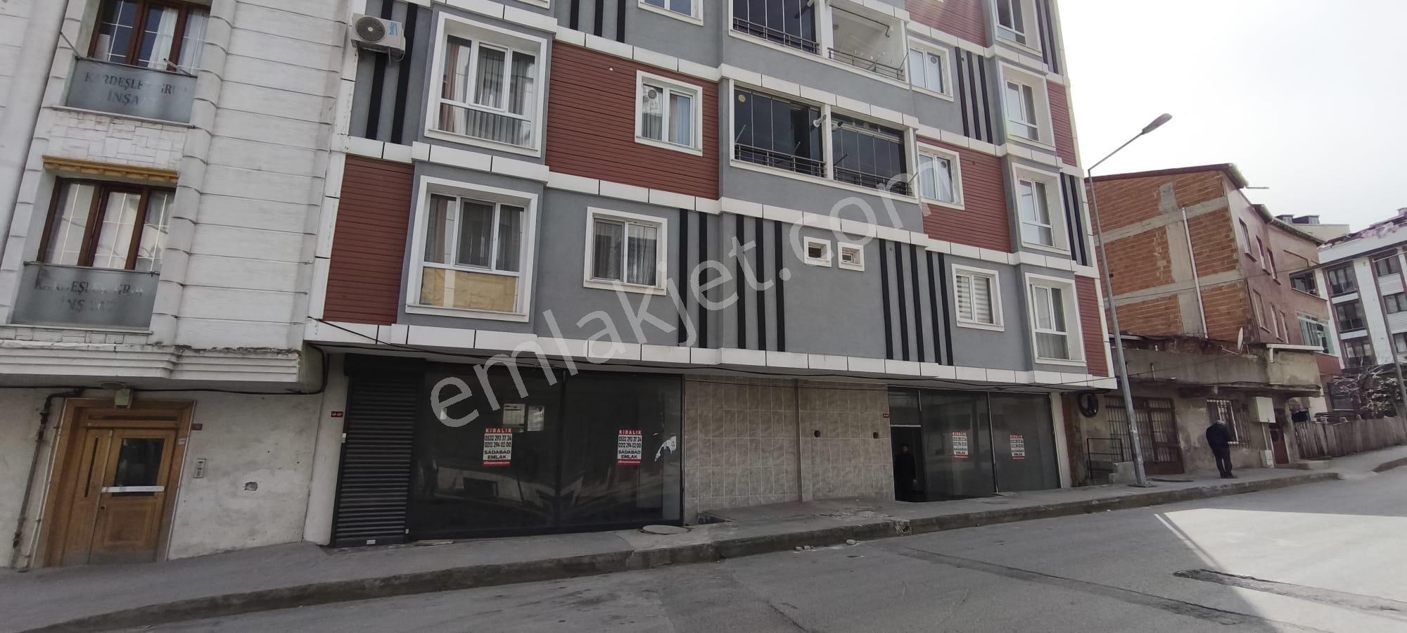 Arnavutköy Maraşal Fevzi Çakmak Cadde Sinde Dükkan Mağazaya Uygun 180 M2 Giriş Dükkan - Görsel 2