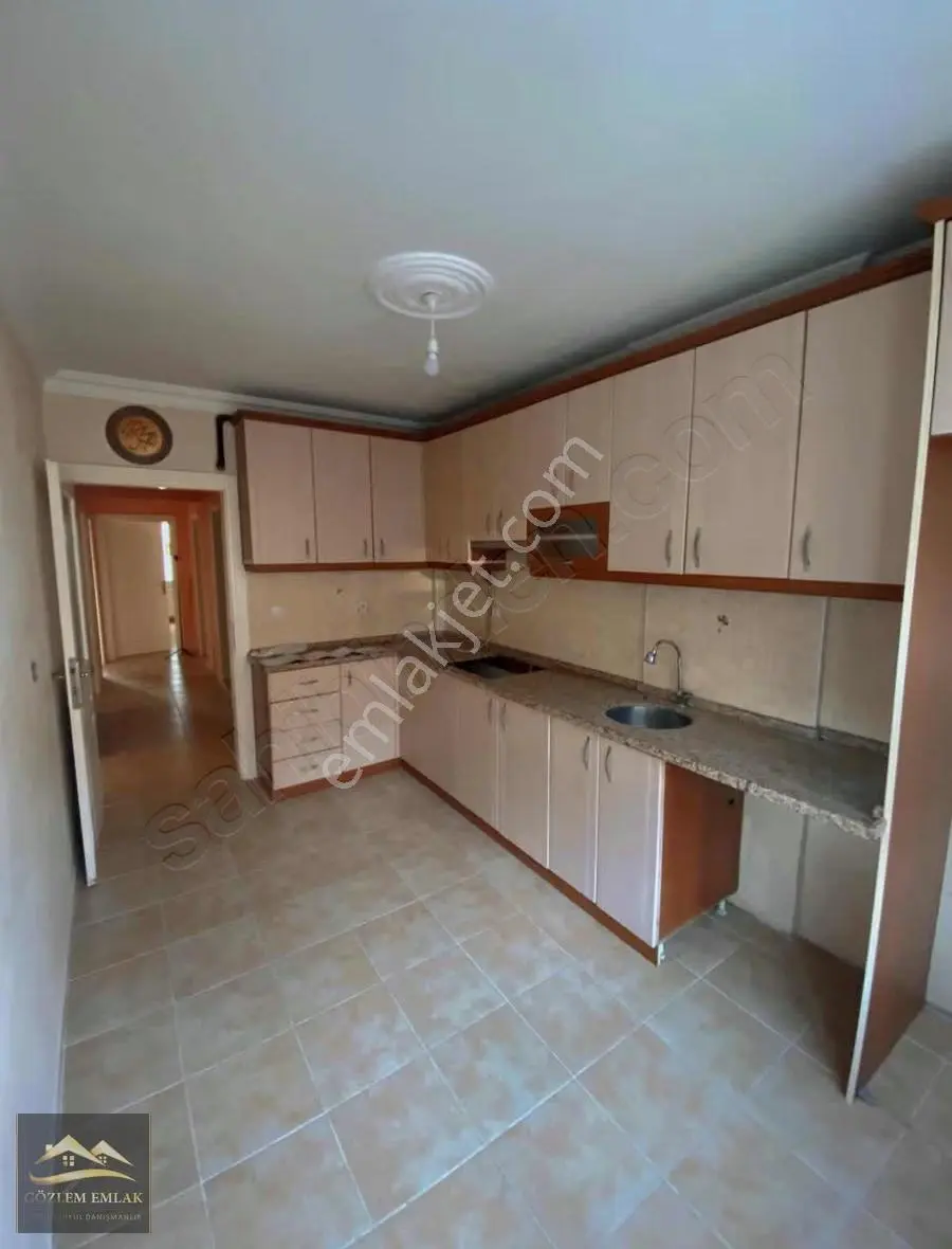 Aliağa Çarşı Merkez Ara Kat 3+1 Yeni Satılık Daire