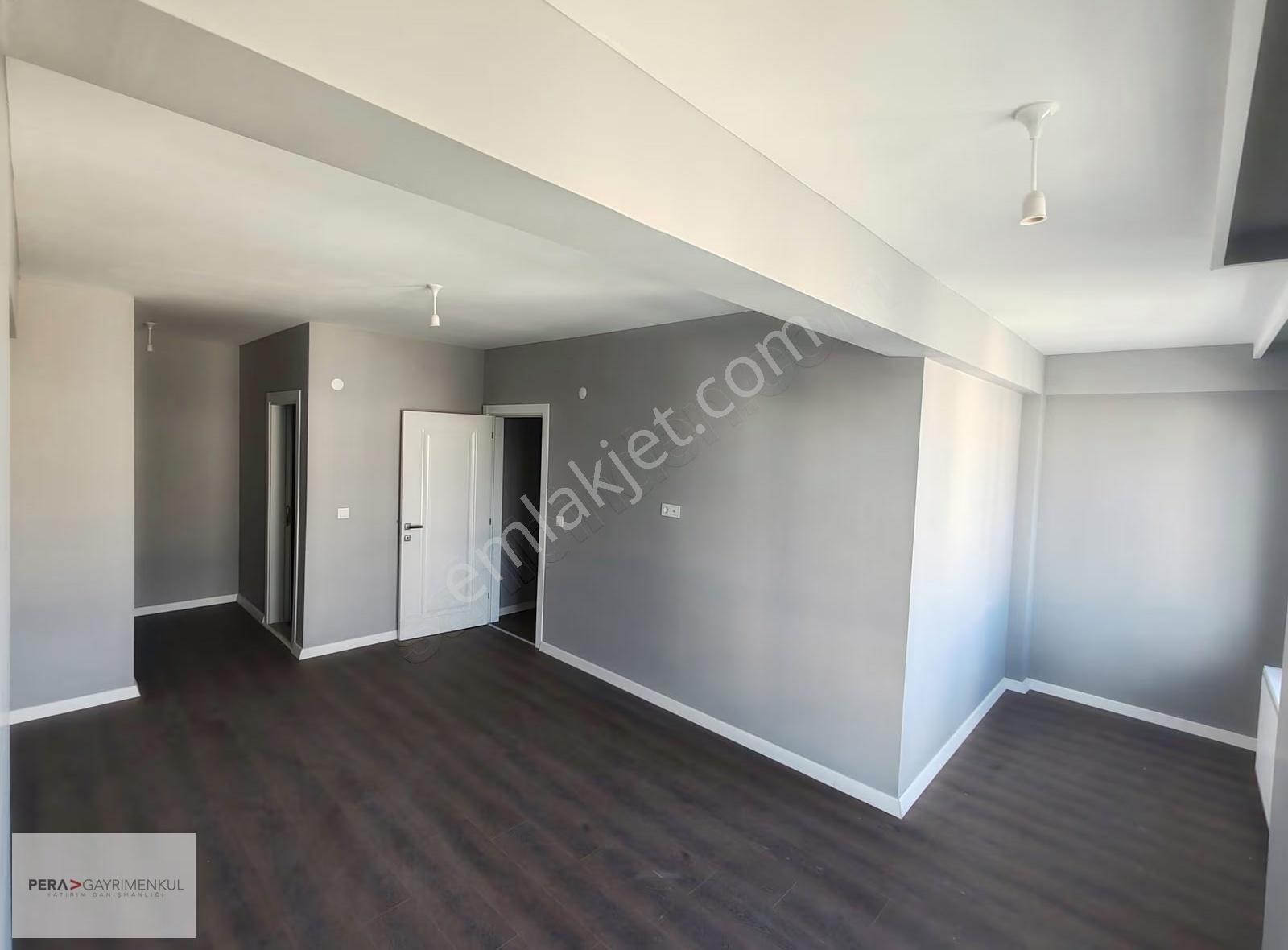 Pera'dan Kepez'de Boğaz Manzaralı Kiralık Boğaz Manzaralı 3+1 - Görsel 9