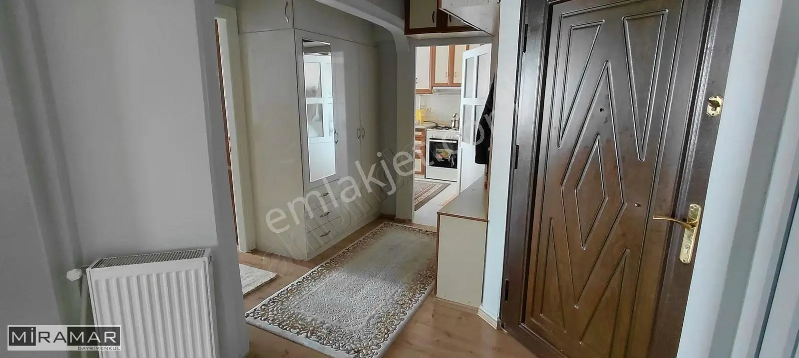 Sivas Merkez Diriliş Mah. İçi Yapılı 3+1 Satılık - Görsel 16