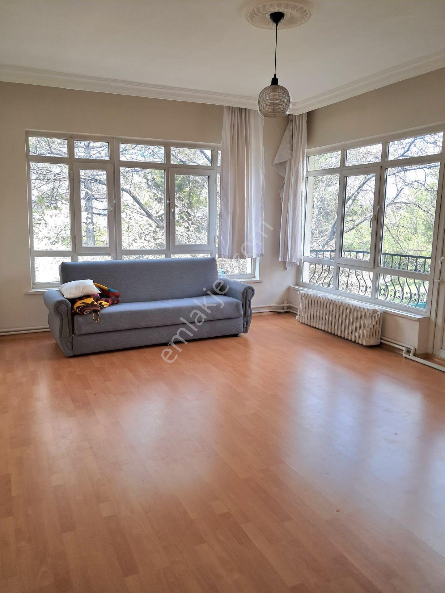 Beştepe De Merkezde Orta Kat Orman Manzaralı 2+1 İşyerine Ofise Kiralık Daire - Görsel 9
