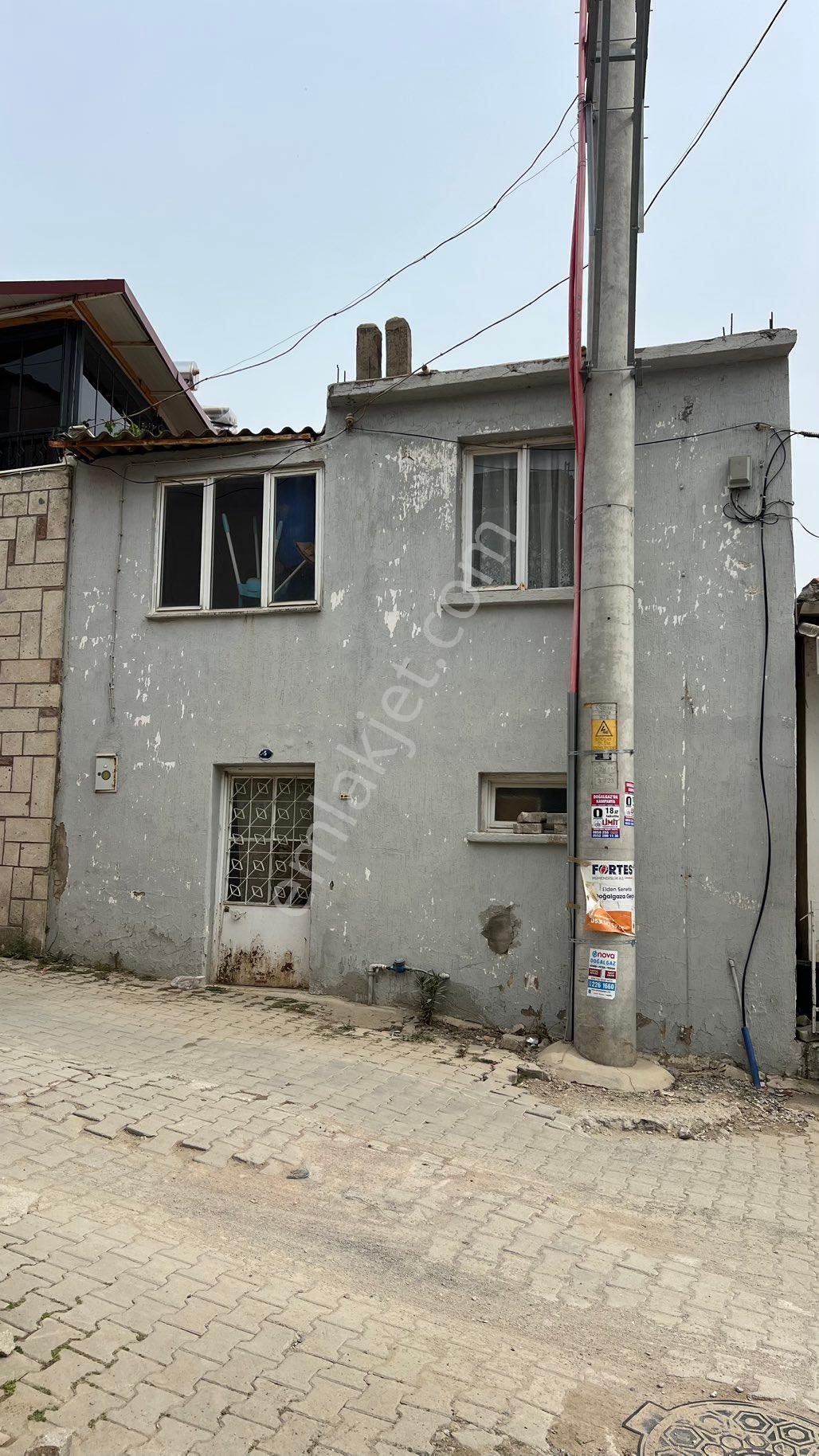 Bademlerde Satılık Ev - Görsel 3