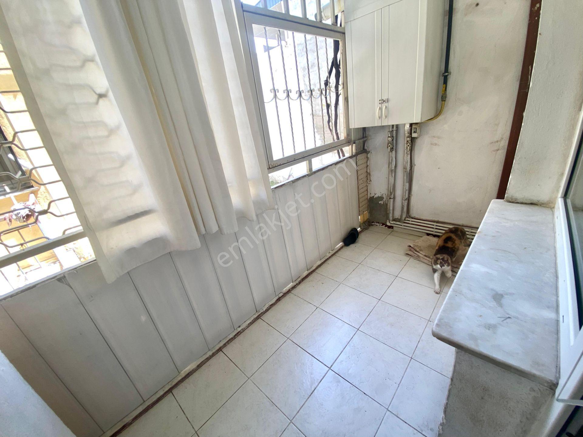 Arga'dan Buca Kozağaç Meydan Yakını D.gazlı 3+1 Kiralık Daire. - Görsel 6