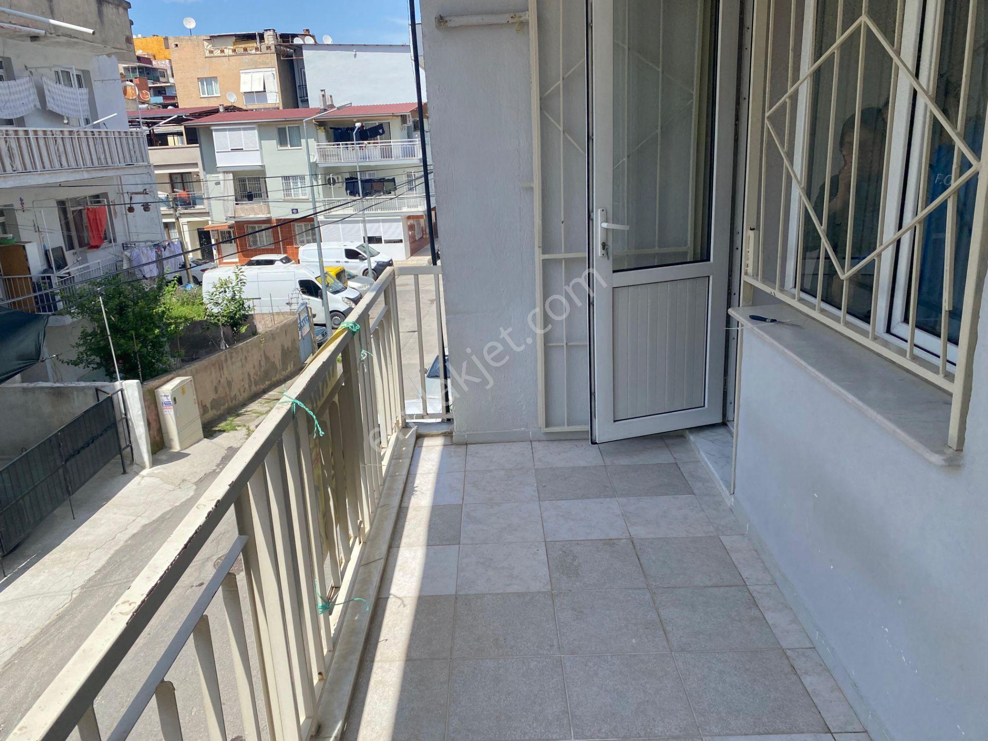 Arga'dan Buca Kozağaç Meydan Yakını D.gazlı 3+1 Kiralık Daire. - Görsel 18