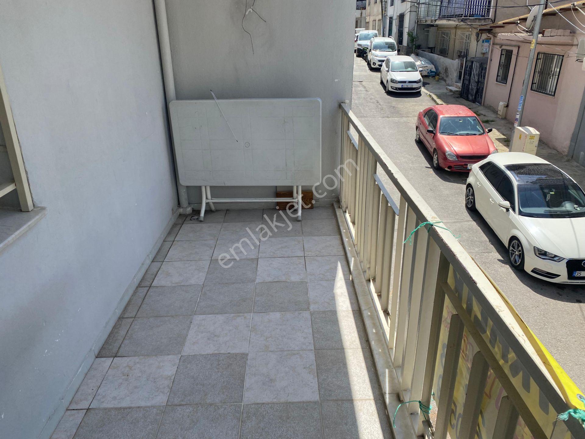 Arga'dan Buca Kozağaç Meydan Yakını D.gazlı 3+1 Kiralık Daire. - Görsel 19