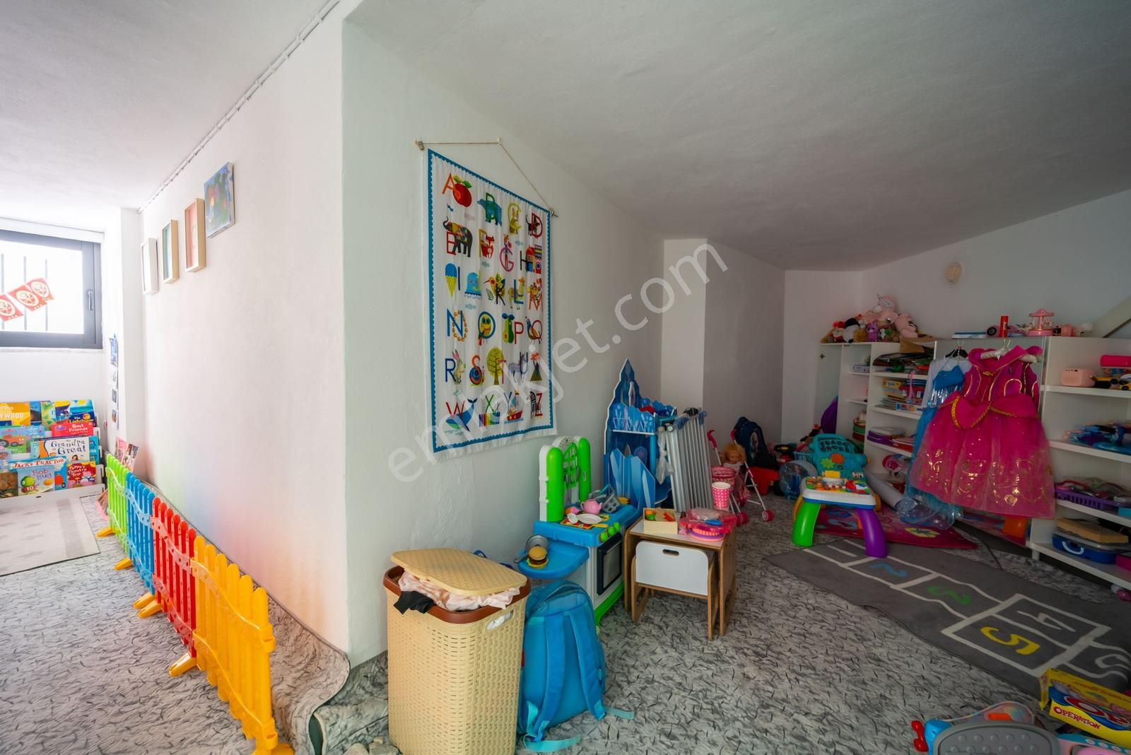 Kalkanda 6 Yatak Odalı Muhteşem Villa - Görsel 8
