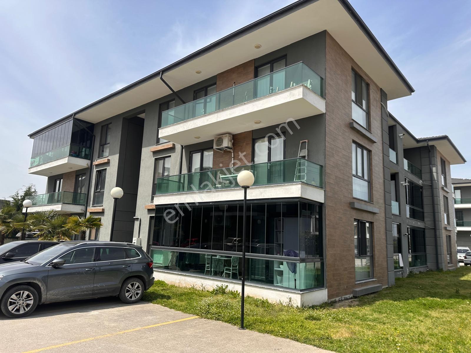 Güvenlikli Site İçi 3+1 Satılık Daire