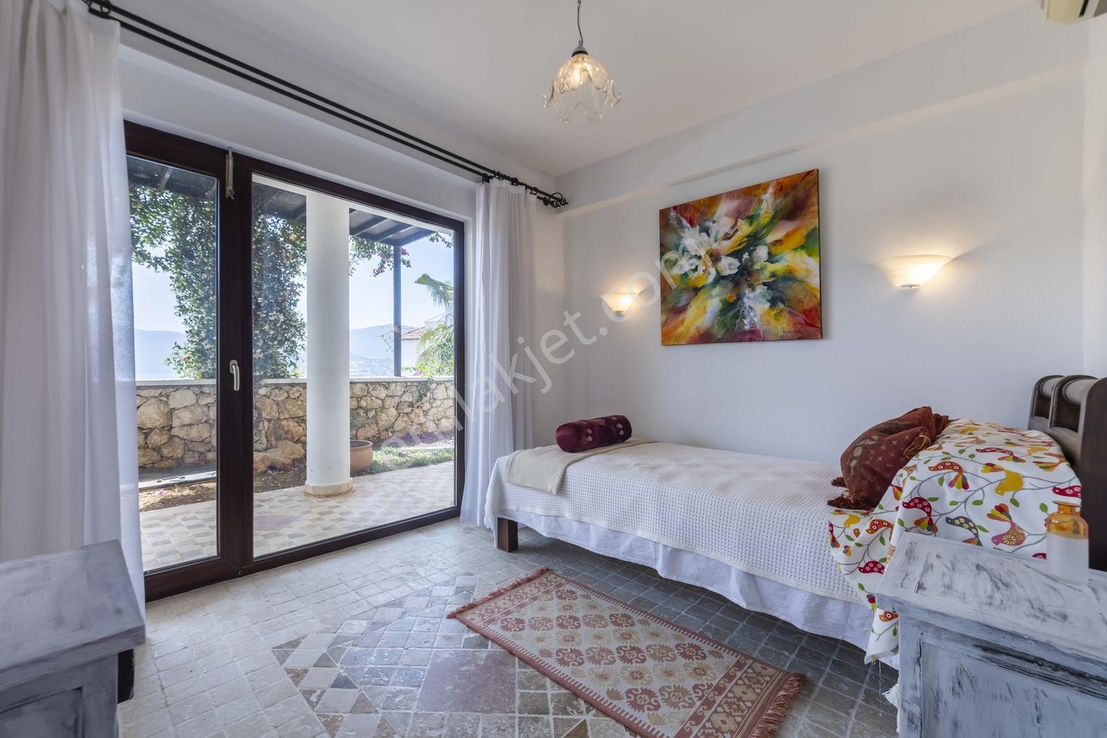Muhteşem 5+1 Villa Emsalsiz Lokasyonda... - Görsel 31