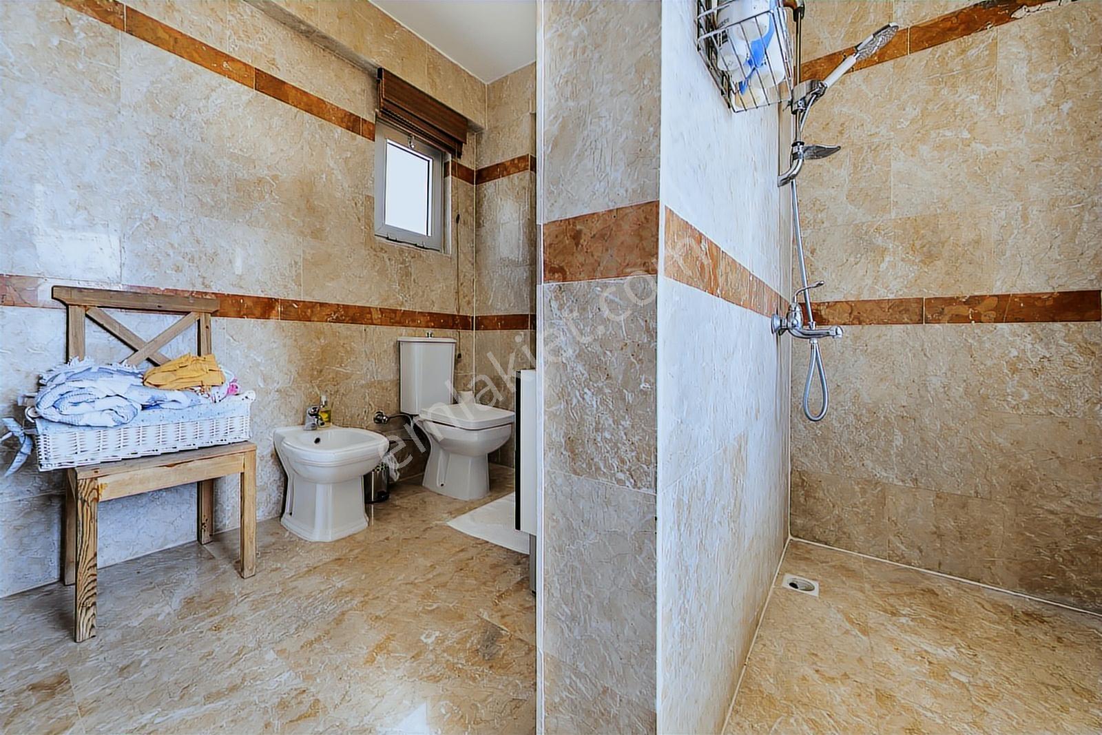 Muhteşem 5+1 Villa Emsalsiz Lokasyonda... - Görsel 34