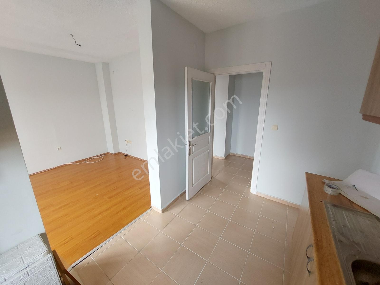 Korucuk'un 75 M2 Bakımlı Boş K.pazar Yanında Satılık Daire - Görsel 5