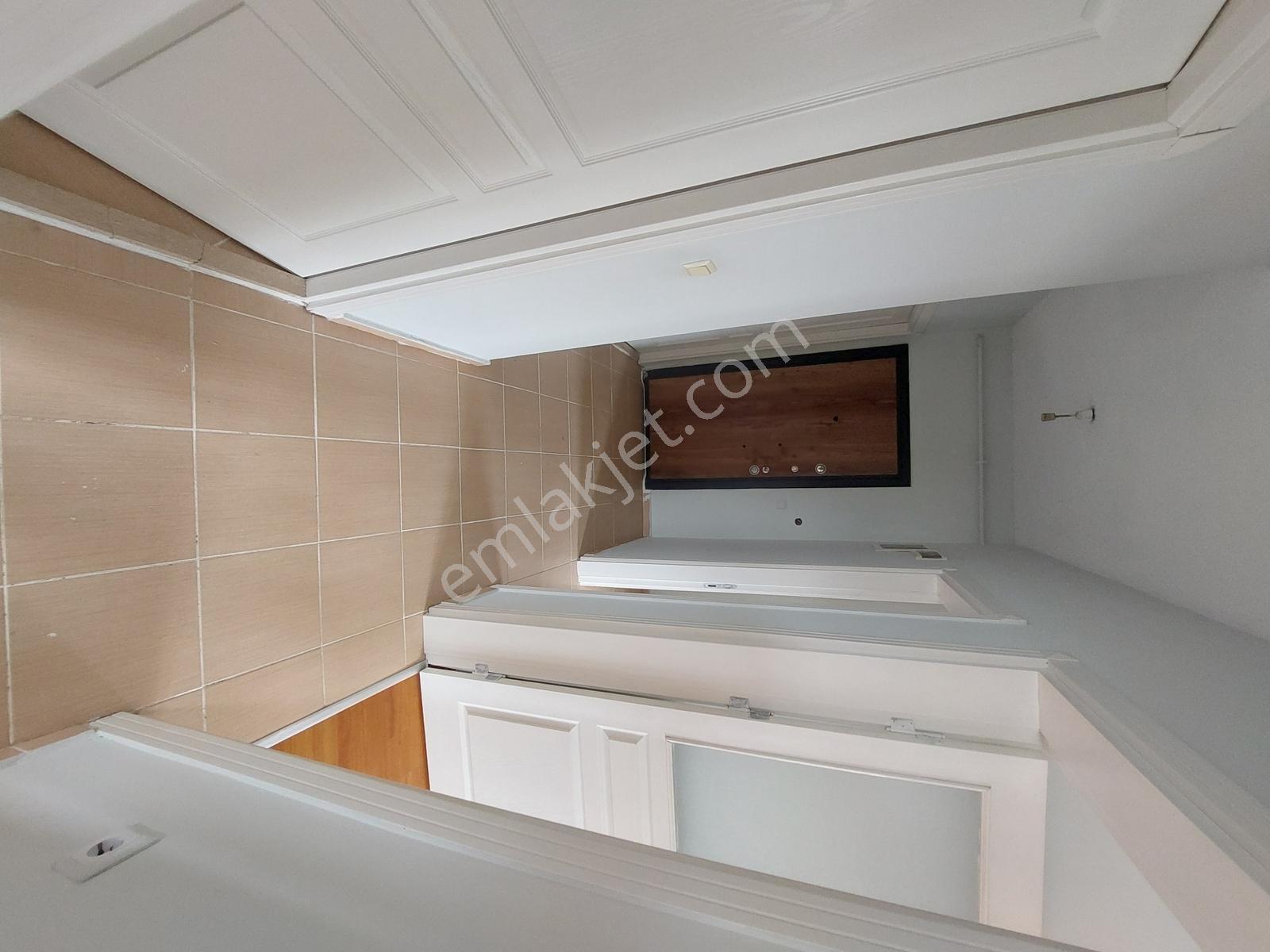 Korucuk'un 75 M2 Bakımlı Boş K.pazar Yanında Satılık Daire - Görsel 4