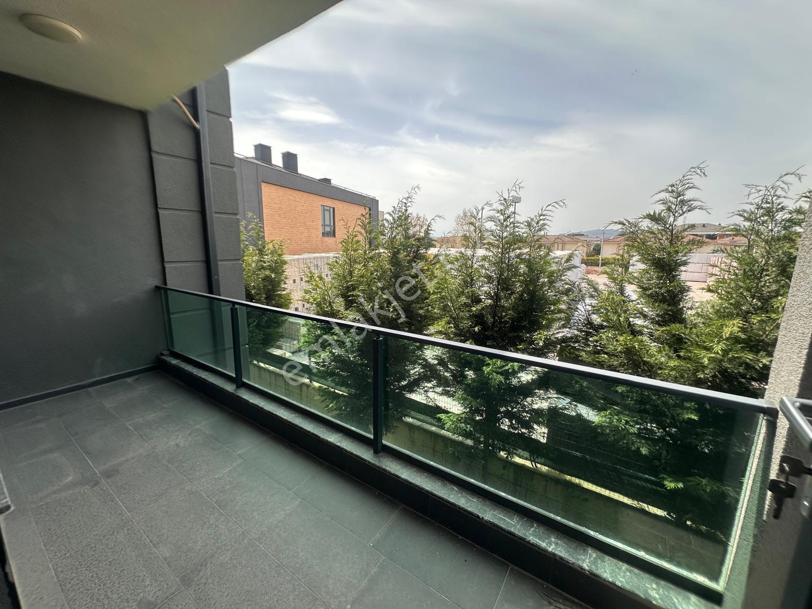 Güvenlikli Site İçerisinde Kapalı Balkonlu 3+1 Daire - Görsel 18