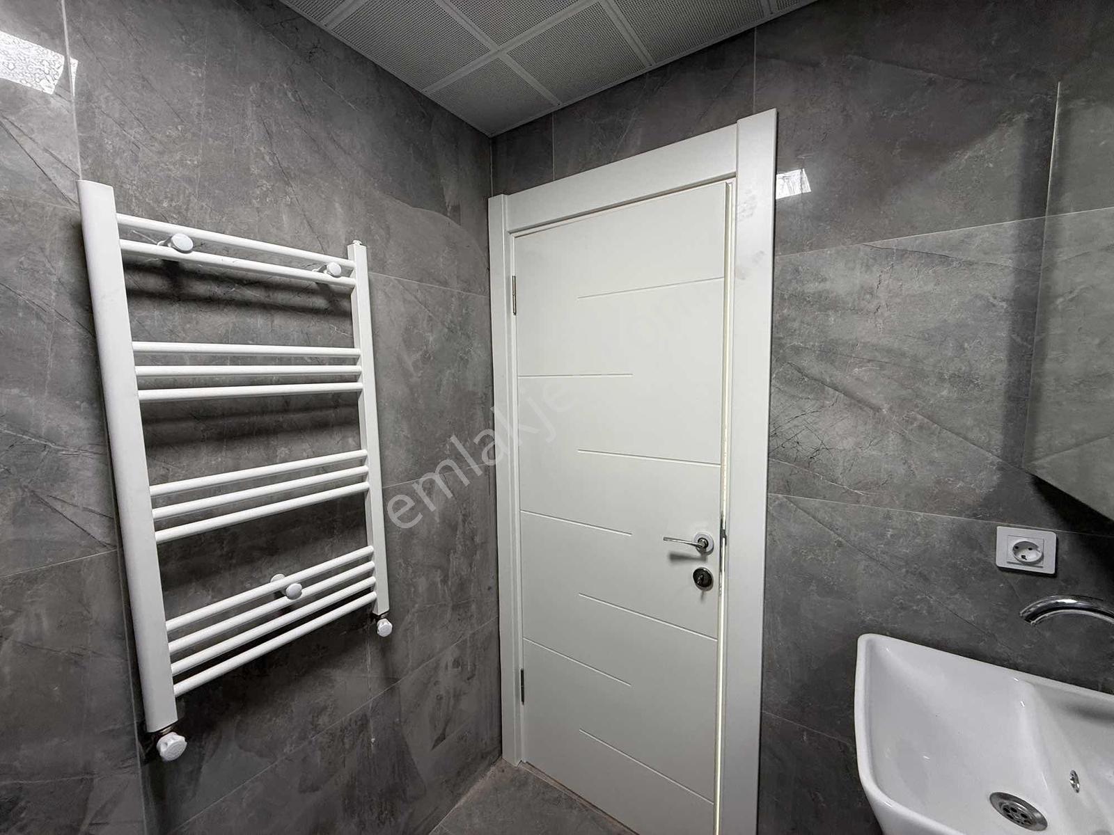 "alaçatı'dan" İncek'te Ön & Güney Cephe Sıfır Kiralık 3+1 Daire! - Görsel 24