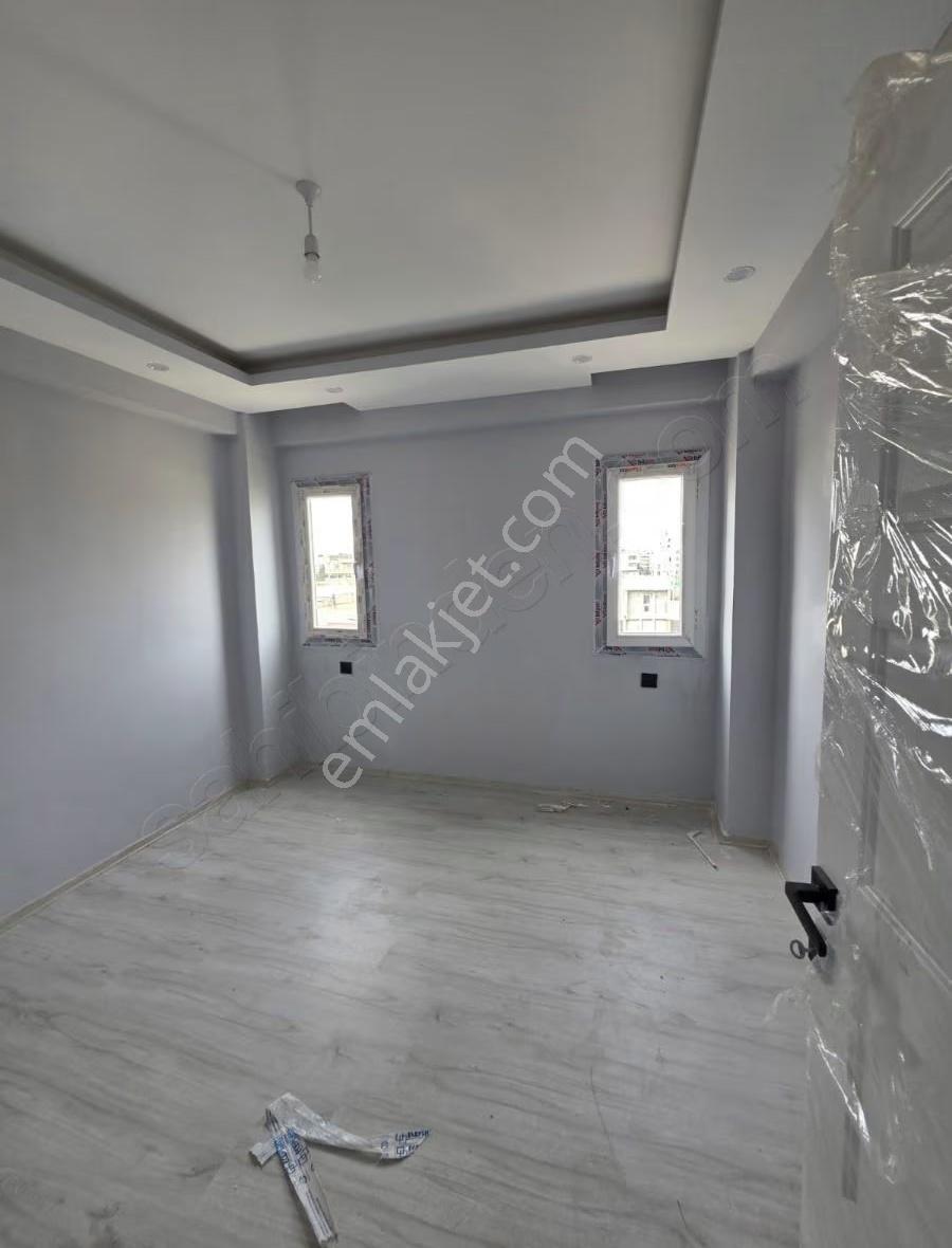 2+1 Kapalı Mutfak Site İçerisinde 3. Katta Güney Cephe - Görsel 17