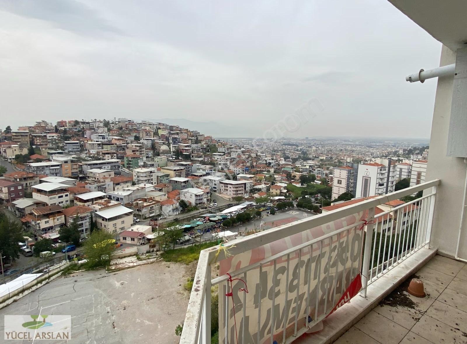 Çiğli De Satılık 3+1 Deniz Manzaralı Doğalgazlı Daire Yakakente - Görsel 3