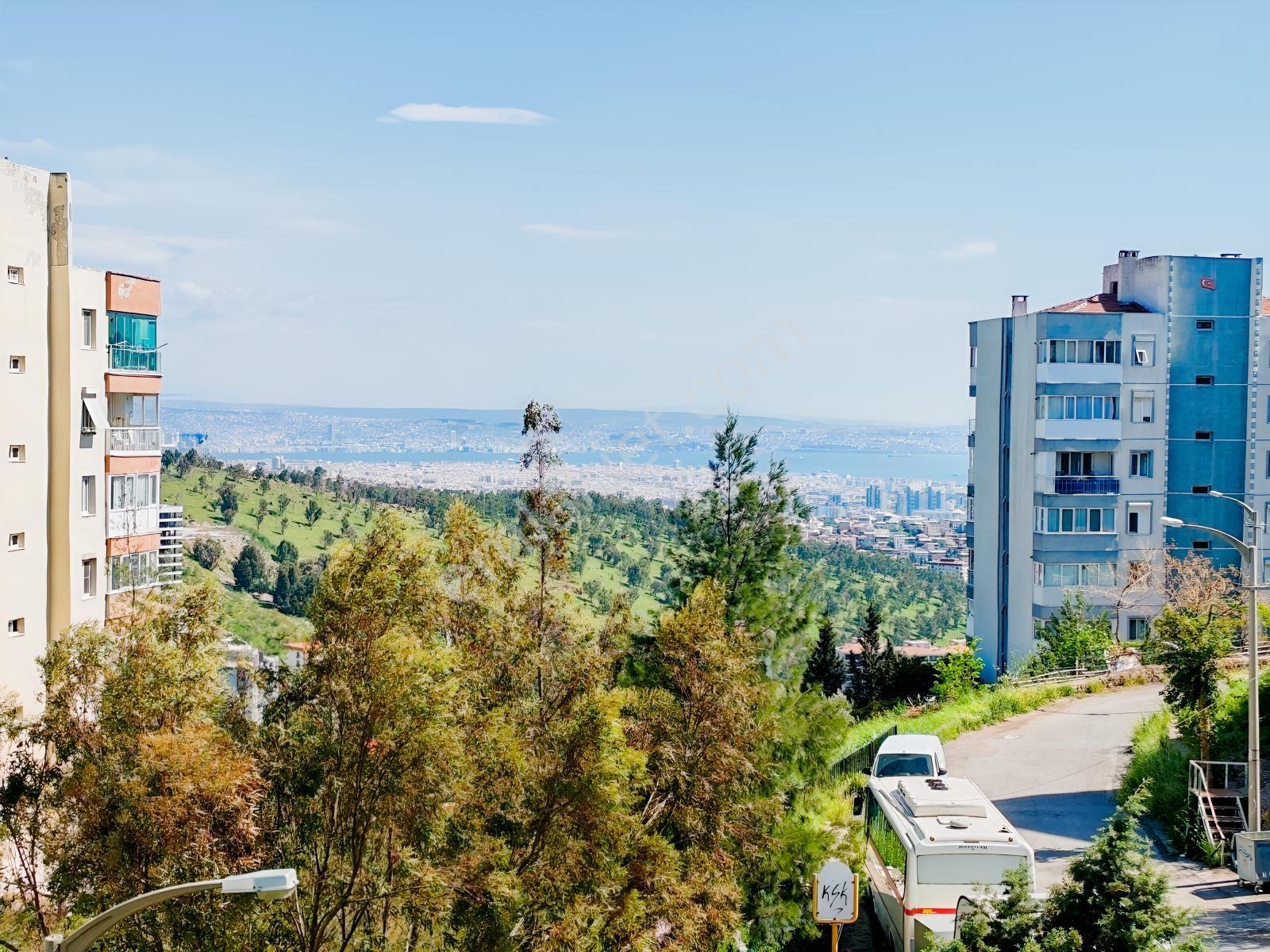 İzkent' Te Deniz Manzaralı Arakat Önü Kapanmaz 2+1 Satılık Daire