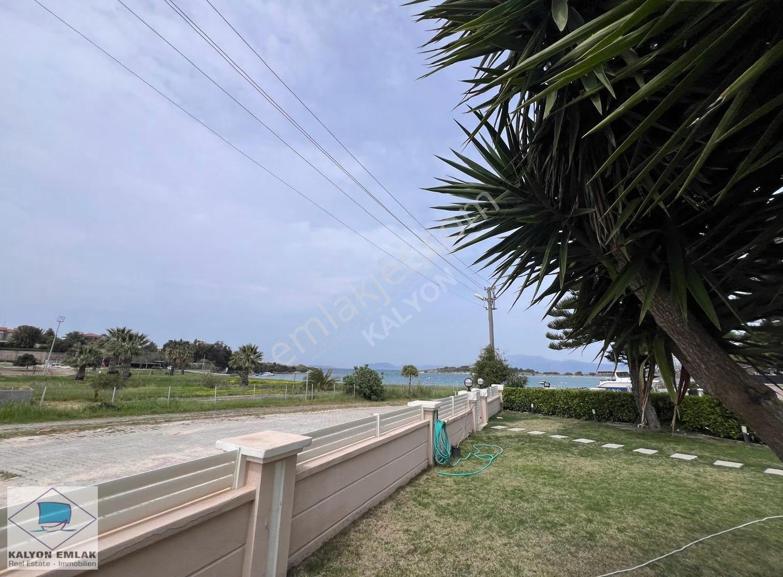 İzmir Çeşme Yalıda Denize Sıfır Deniz Manzaralı Yazlık Villa - Görsel 11