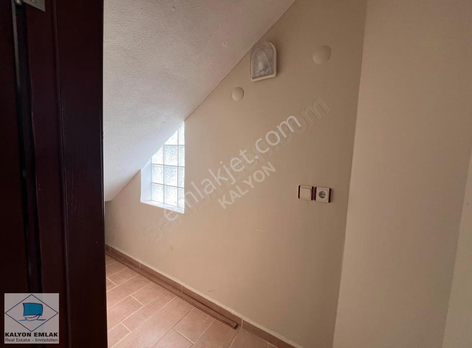 İzmir Çeşme Yalıda Denize Sıfır Deniz Manzaralı Yazlık Villa - Görsel 6