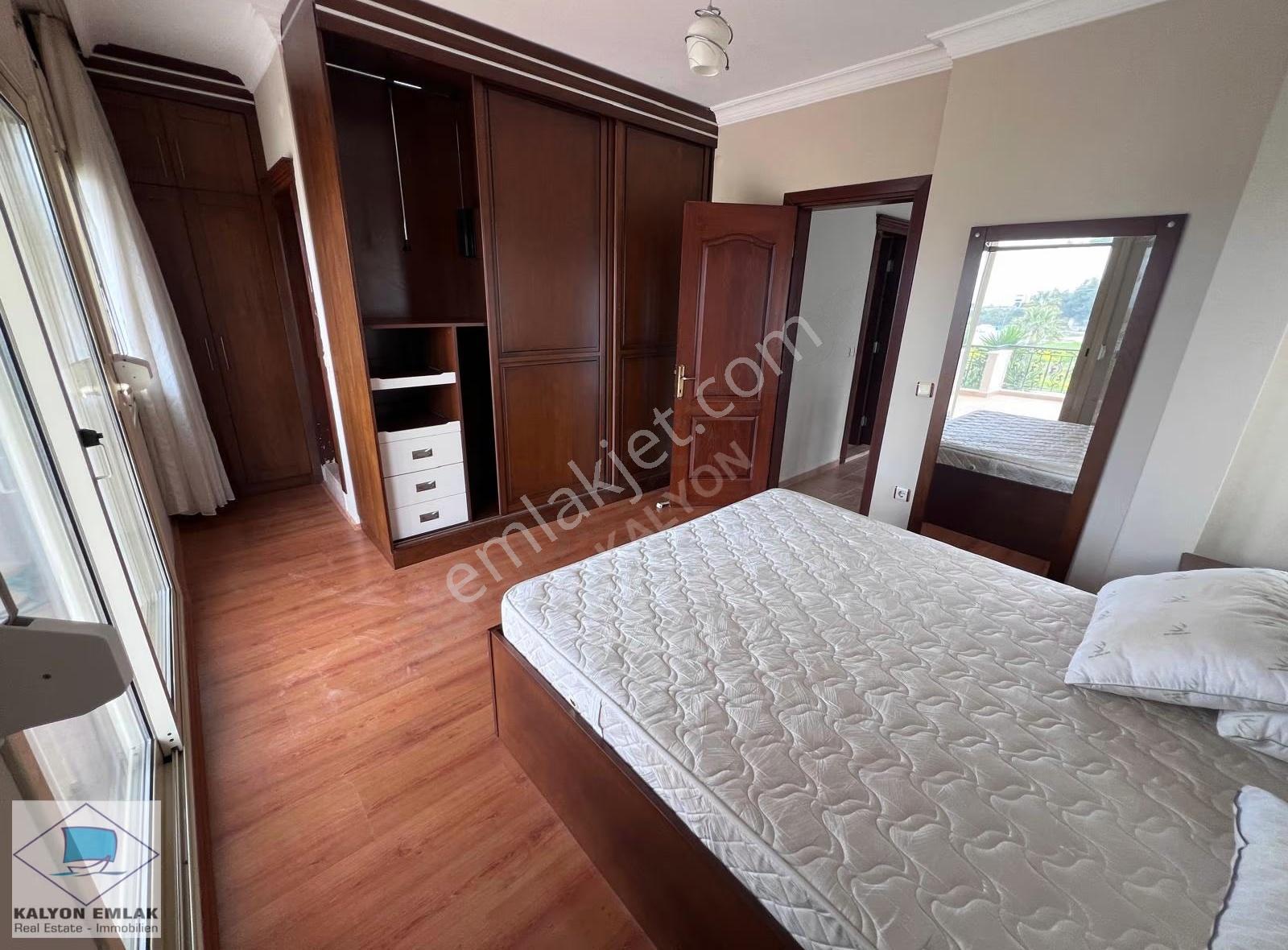 İzmir Çeşme Yalıda Denize Sıfır Deniz Manzaralı Yazlık Villa - Görsel 14