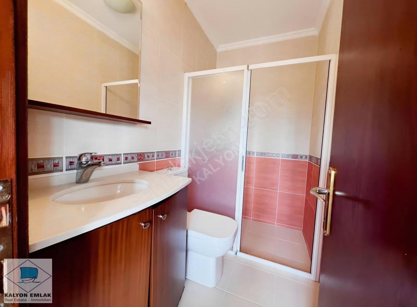 İzmir Çeşme Yalıda Denize Sıfır Deniz Manzaralı Yazlık Villa - Görsel 9