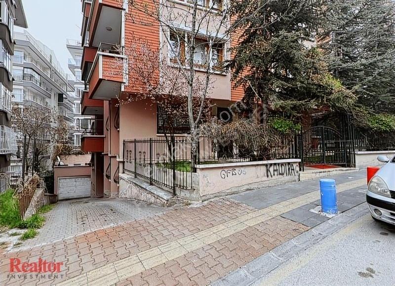 Kavaklıdere Bağış Sokak'ta Kapalı Otopark Asansör Genç Bina 3+1 - Görsel 14