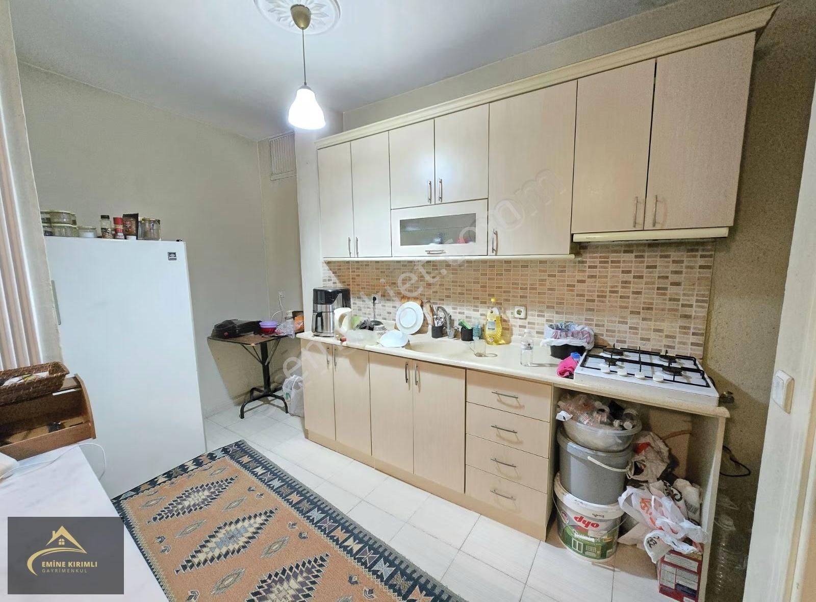 2+1 110 M2. Önünden Dolmuş Otobüs Geçer - Görsel 3