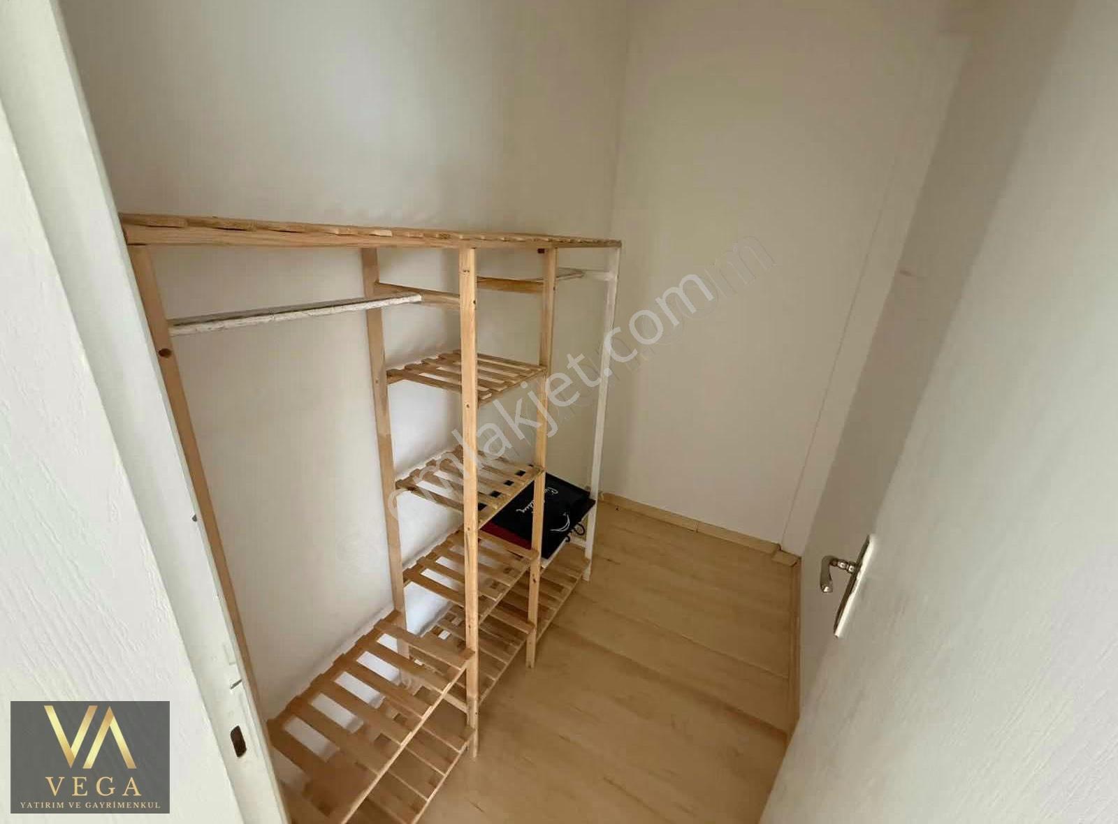 Güzelyurt Mah 5+1 Site İçinde Havuzlu Kiralık Villa - Görsel 21