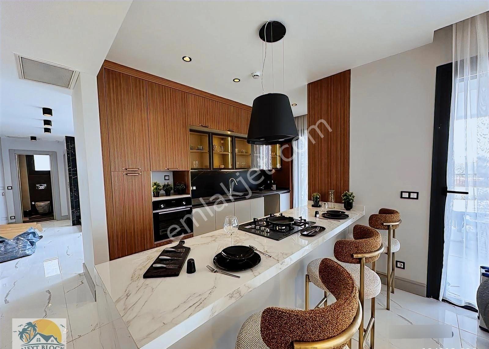 Kuşadası Soğucak'ta Full Deniz Manzaralı Lüks Villa - Görsel 18