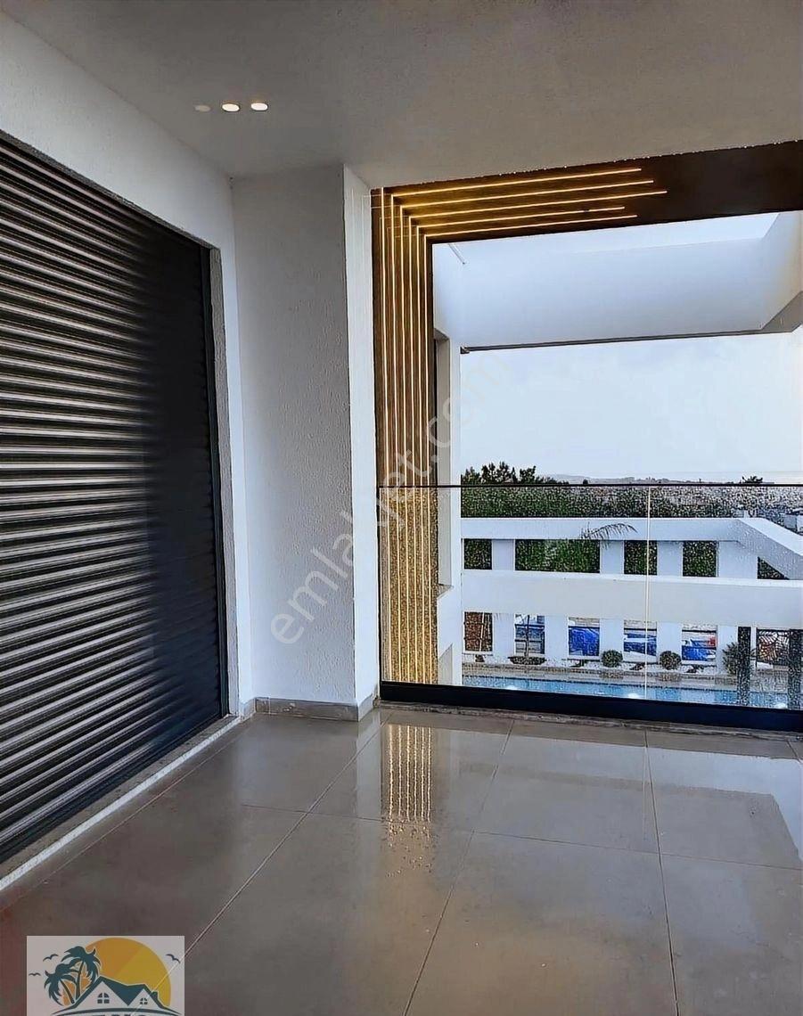Kuşadası Soğucak'ta Full Deniz Manzaralı Müstakil Villa - Görsel 28