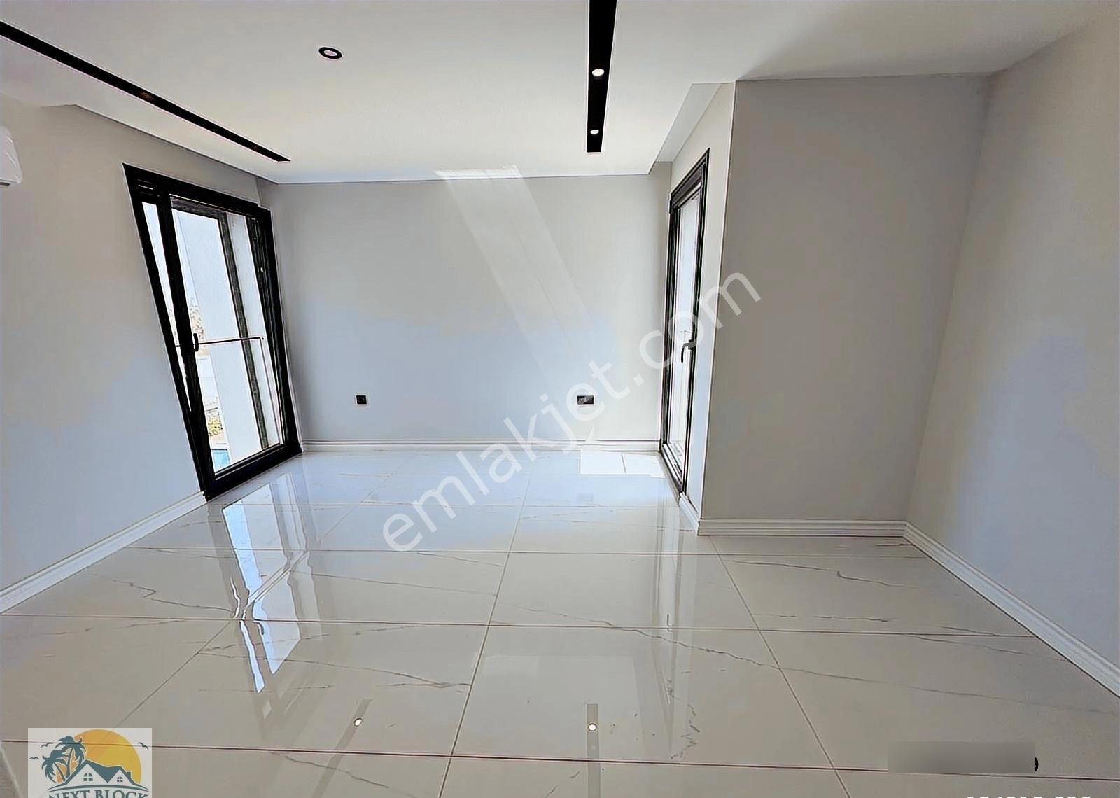 Kuşadası Soğucak'ta Full Deniz Manzaralı Müstakil Villa - Görsel 26