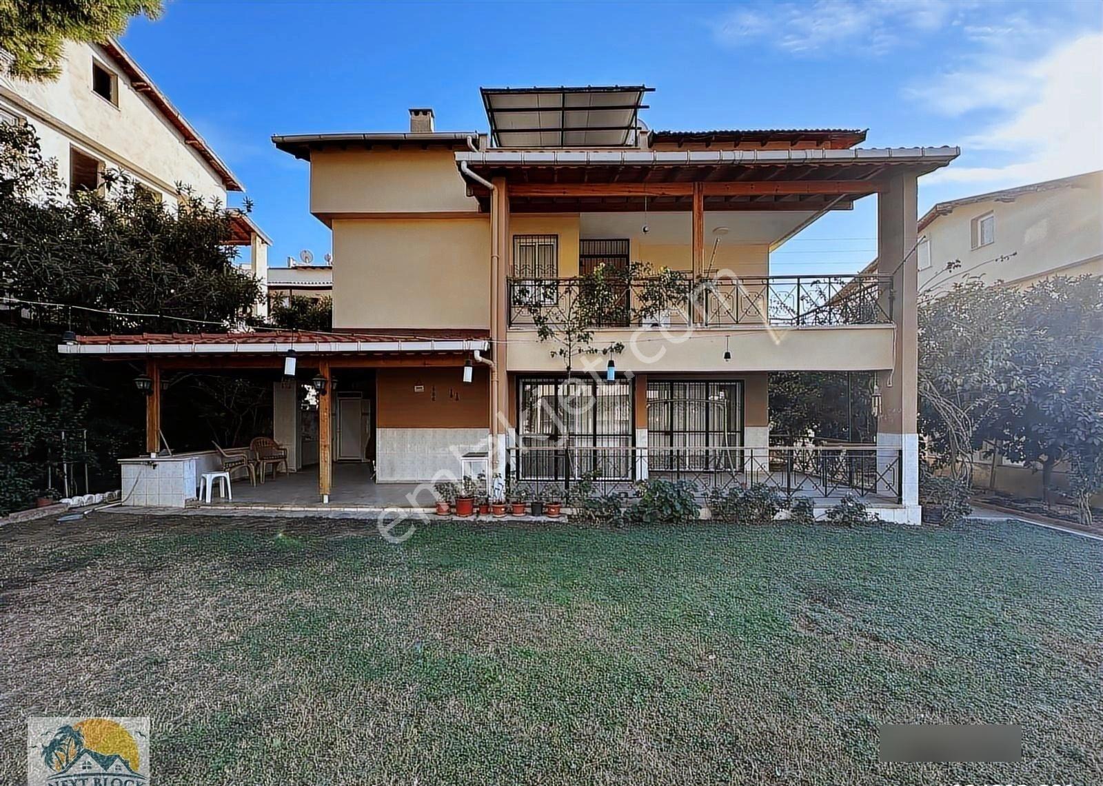 Kuşadası Yavansu'da Doğalgazlı 4+1 Fırsat Villa - Görsel 6