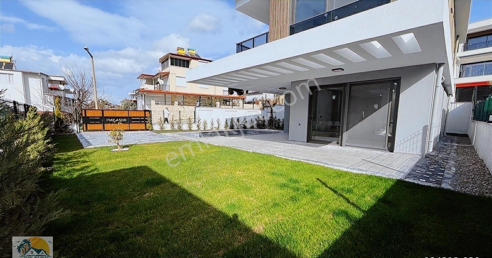 Kuşadası Soğucak'ta Acil Satılık Müstakil 4+1 Villa - Görsel 29