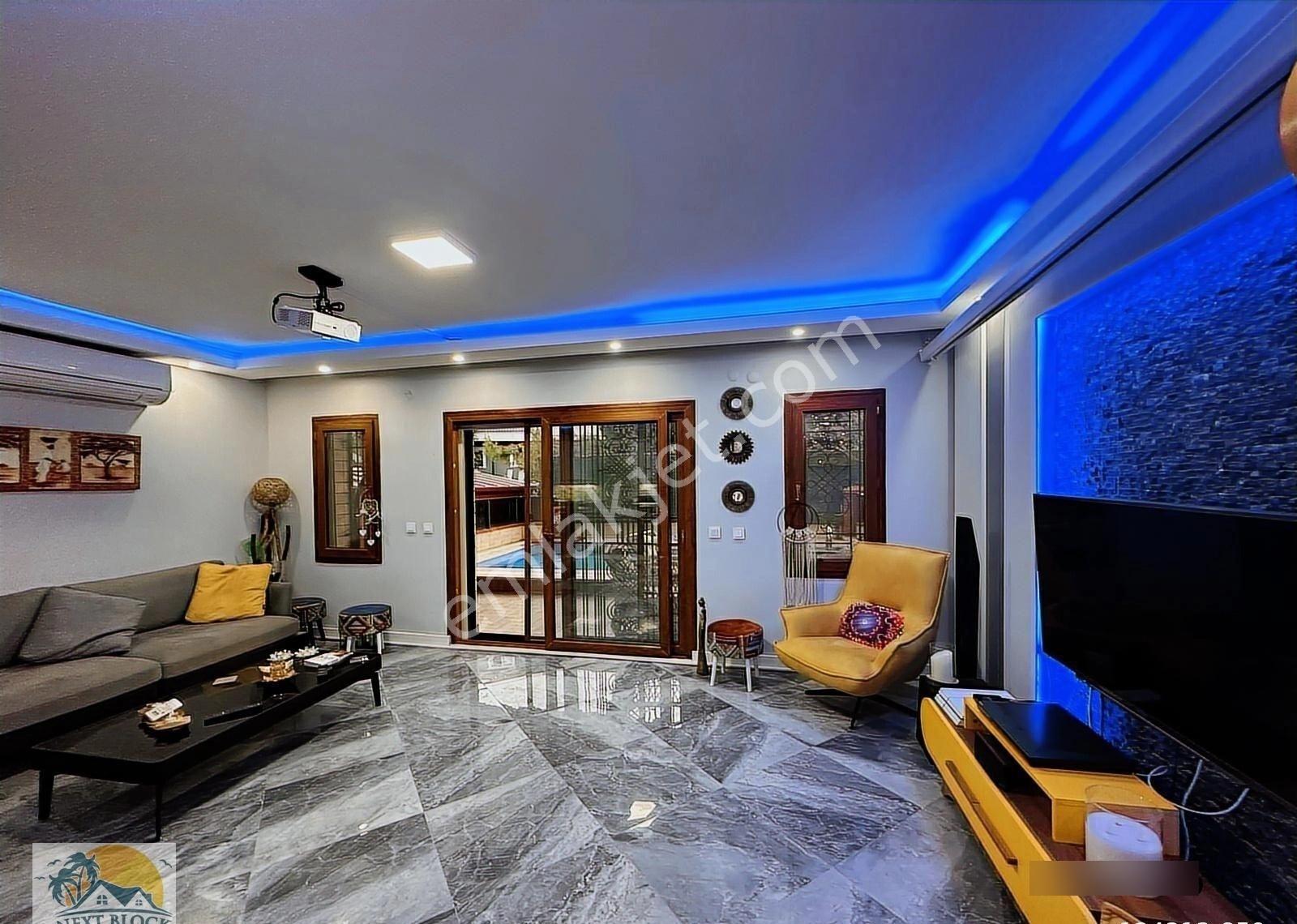 Kuşadası Kadınlar Denizinde 5 Oda 2 Salon Dev Villa - Görsel 2
