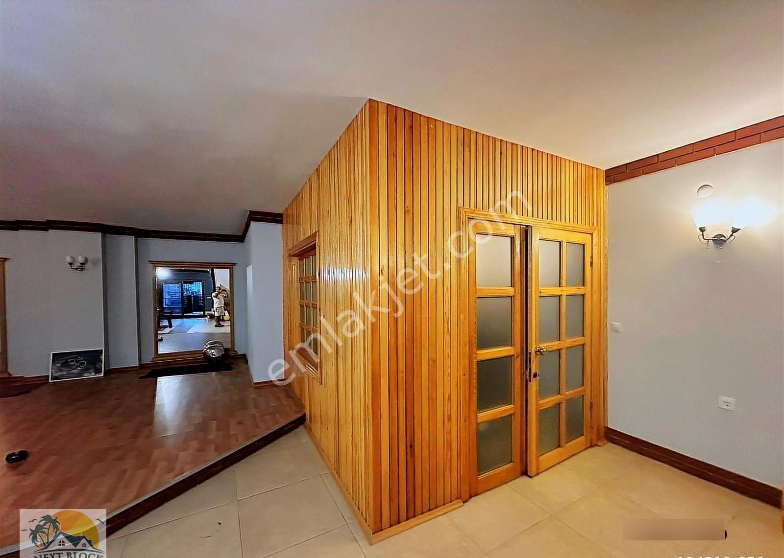 Kuşadası Kadınlar Denizinde 5 Oda 2 Salon Dev Villa - Görsel 21