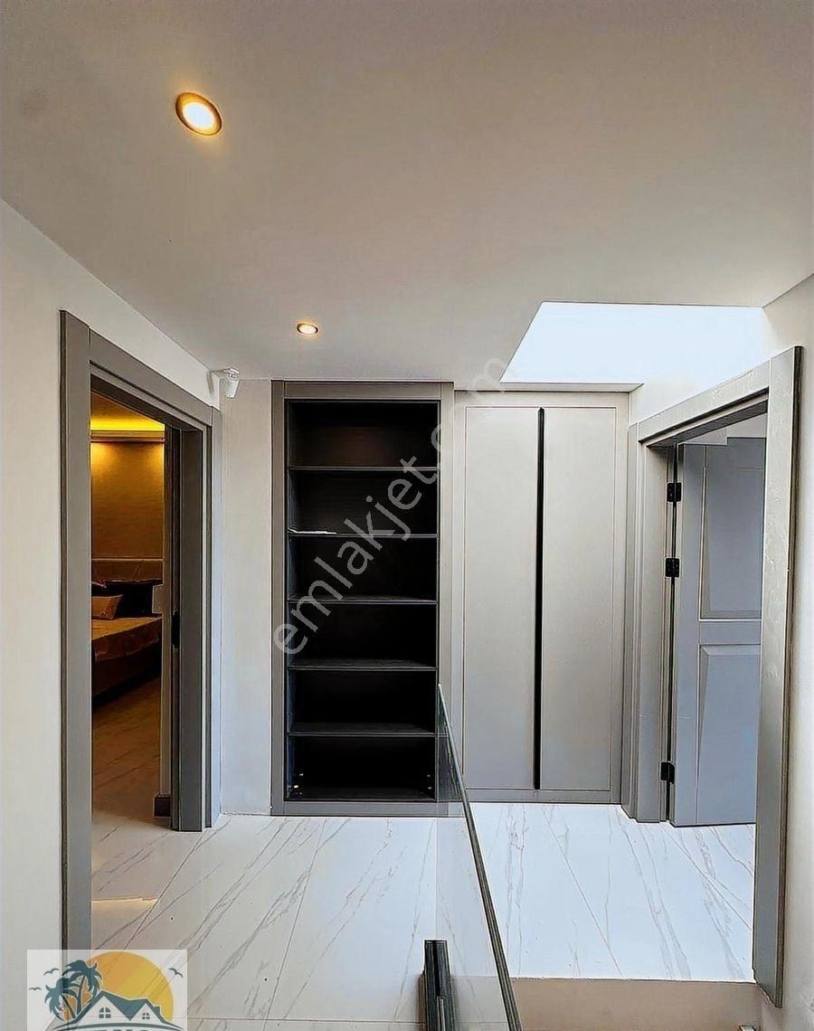 Kuşadası Kadınlar Denizi'nde Full Deniz Manzaralı Loft Villa - Görsel 24