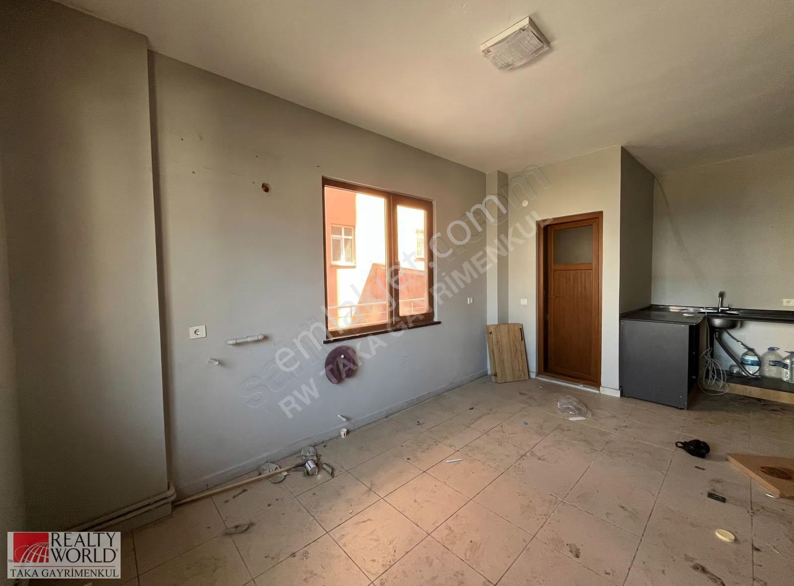 İşlek Lokasyonda,hazır Durumda Masrafsız Kiralık Dükkan - Görsel 17