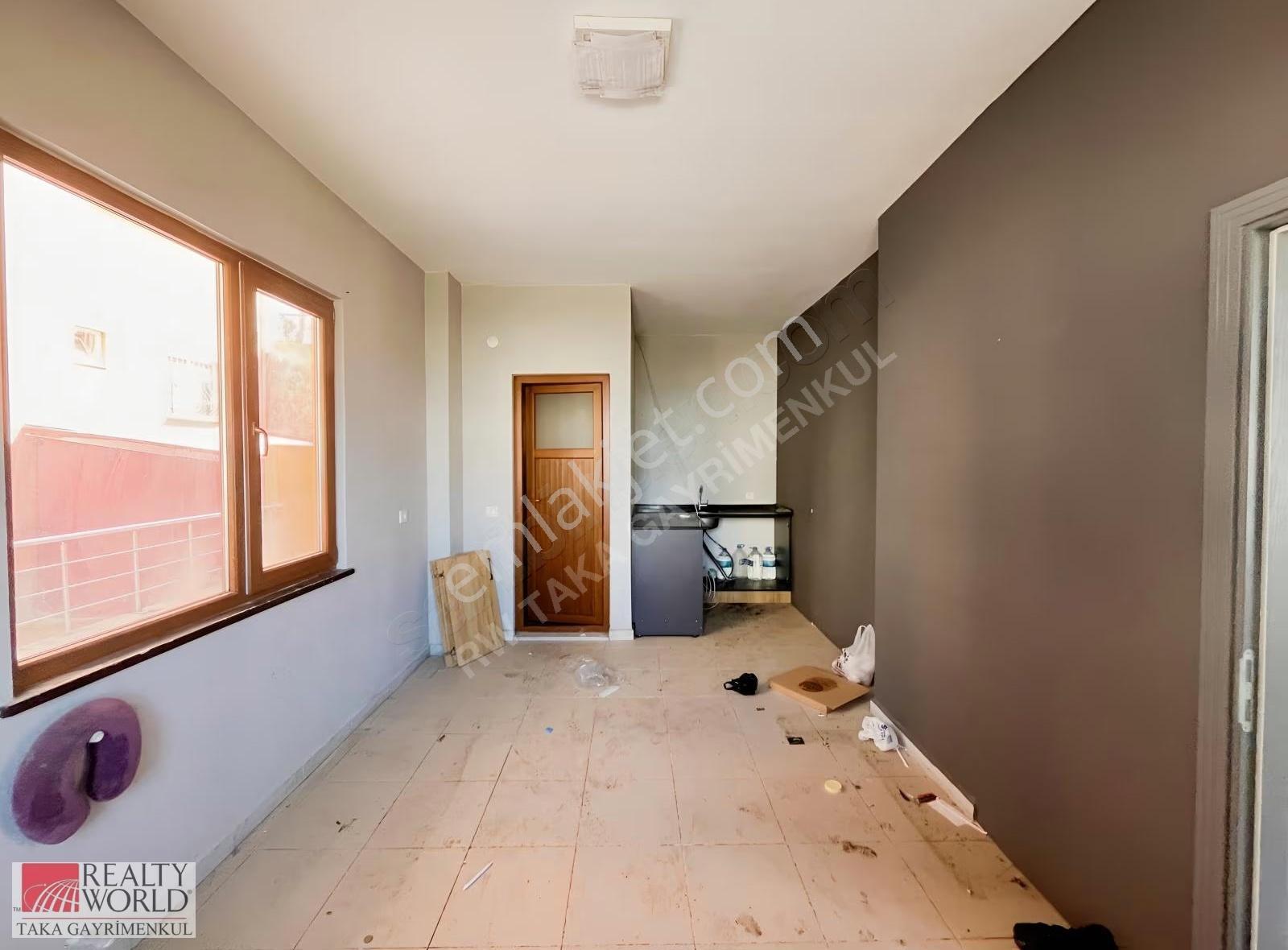 İşlek Lokasyonda,hazır Durumda Masrafsız Kiralık Dükkan - Görsel 9